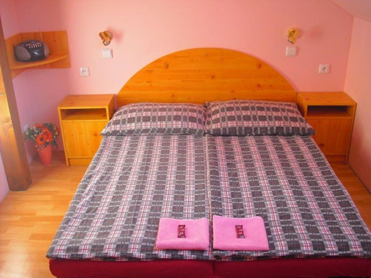 Penzion U Balcarky Ostrov u Macochy Luaran gambar