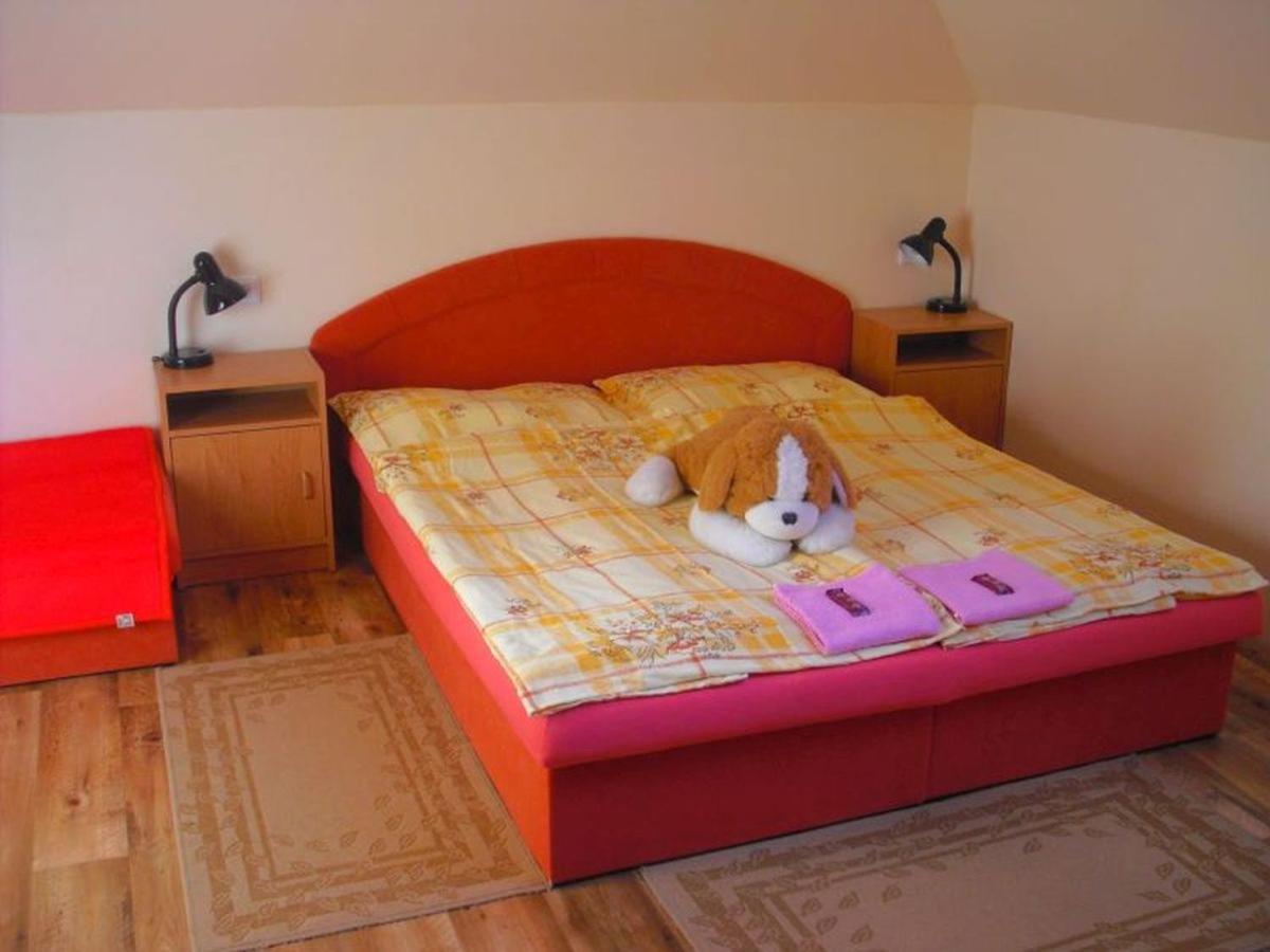 Penzion U Balcarky Ostrov u Macochy Luaran gambar